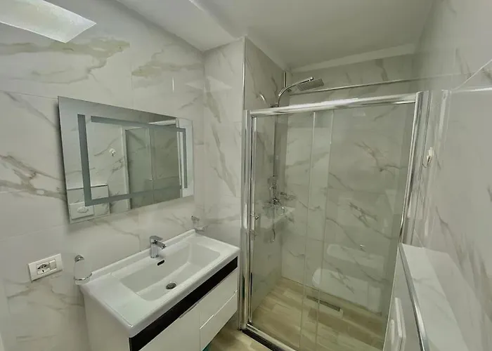 Blloku * Тирана