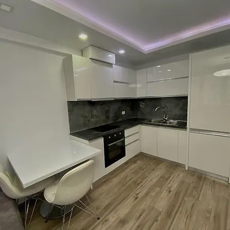 Blloku Apartment